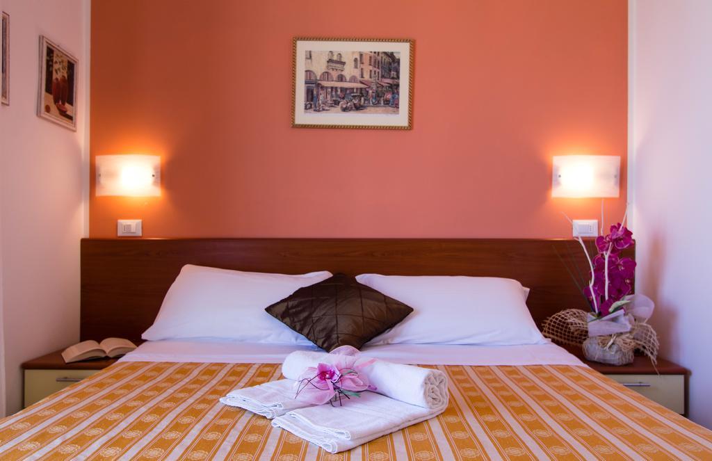 Hotel Villa Sole Resort Bellaria-Igea Marina Habitación foto